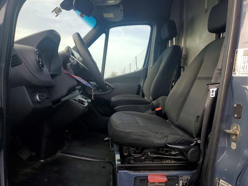 2019 Mercedes-benz Sprinter VIN WD4PF1CD5KP141020 COPART salvage auction — FRONT END, Fl - Certificate Of Title, sold $10,300 on 2026-07-29 (photo 7)