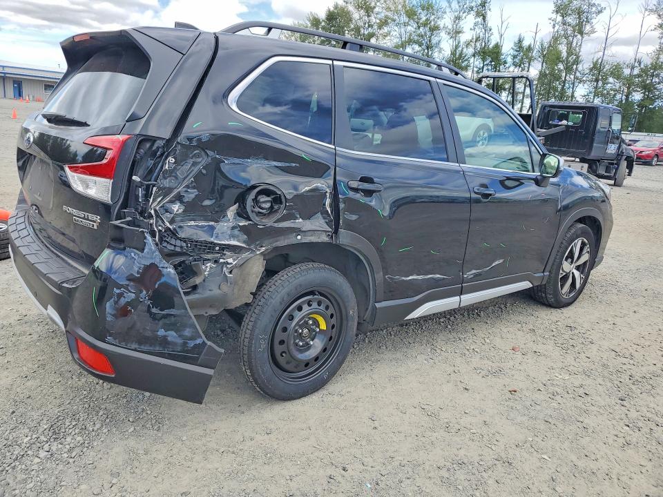 2020 Subaru Forester VIN JF2SKAXC7LH558864 COPART salvage auction — REAR END, Salvage Title, sold $5,500 on 2026-07-20 (photo 3)