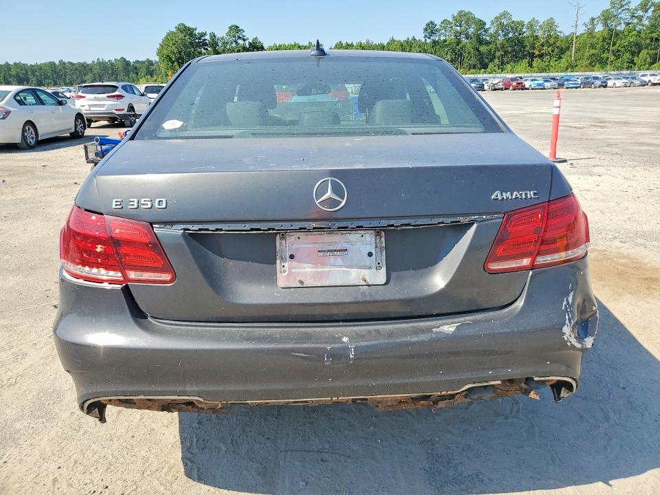 2014 Mercedes-benz E-klasse VIN WDDHF8JB3EA989094 COPART salvage auction — MINOR DENT/SCRATCHES, Sc - Cert Of Title-Salvage Rebuilt, sold $325 on 2026-08-10 (photo 6)