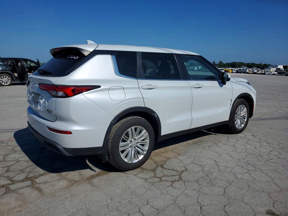 2022 Mitsubishi Outlander VIN JA4J3TA82NZ015100 COPART salvage auction — FRONT END, Tn - Certificate Of Title (P), sold $11,400 on 2026-08-26 (photo 3)