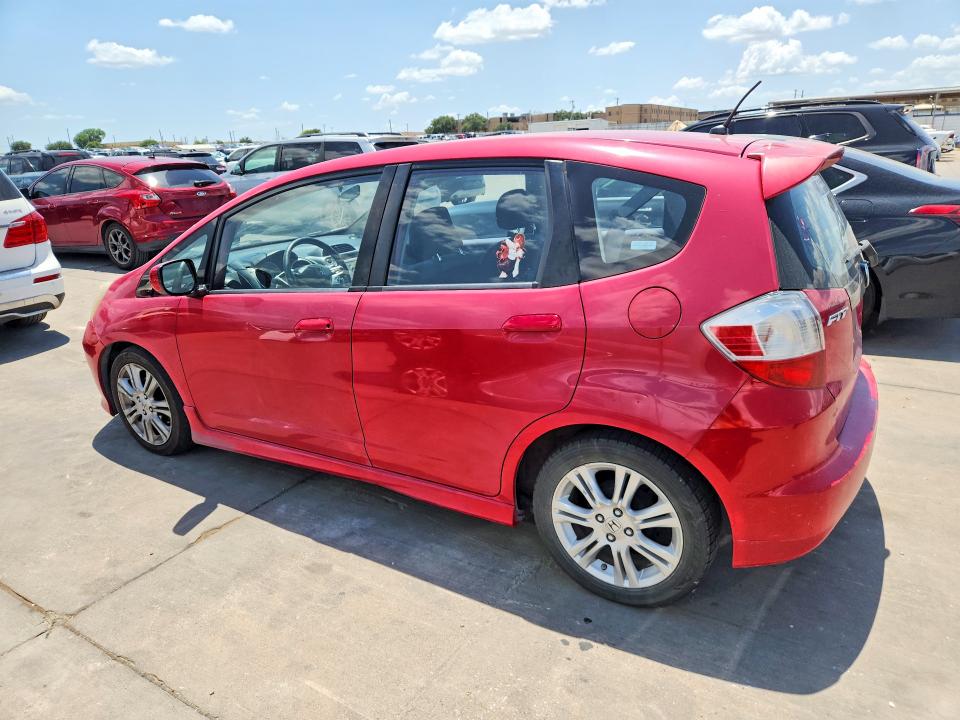 2009 Honda Fit VIN JHMGE88489S050330 COPART salvage auction — NORMAL WEAR, MT - CERTIFICATE OF TITLE, sold $175 on 2026-07-23 (photo 2)