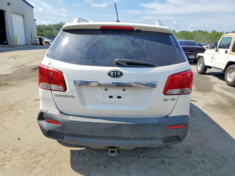 2011 Kia Sorento VIN 5XYKUDA29BG153851 COPART salvage auction — REAR END, Oh - Certificate Of Title, sold $950 on 2026-07-27 (photo 6)