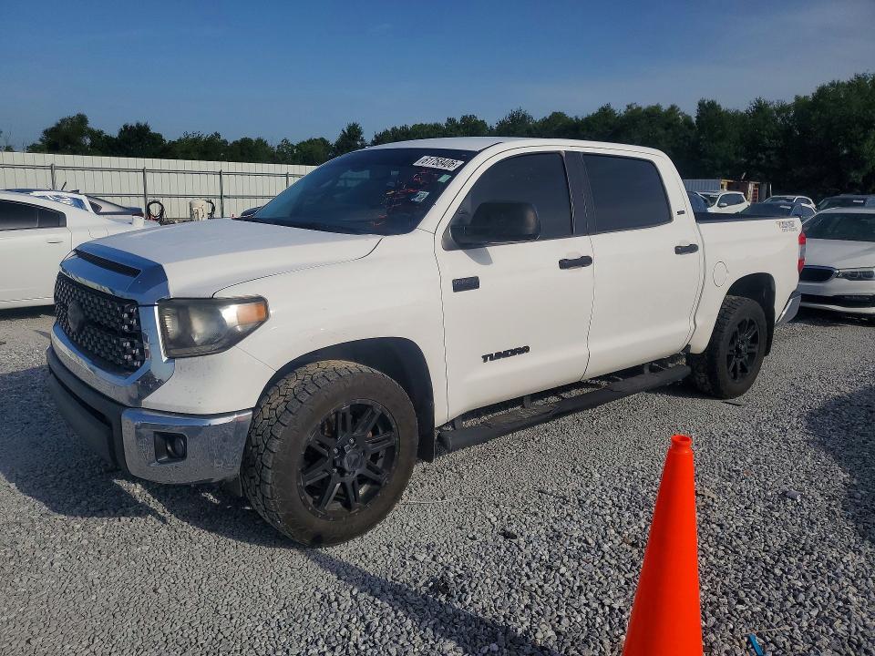 2018 Toyota Tundra VIN 5TFEY5F17JX232566 — COPART salvage auction photo