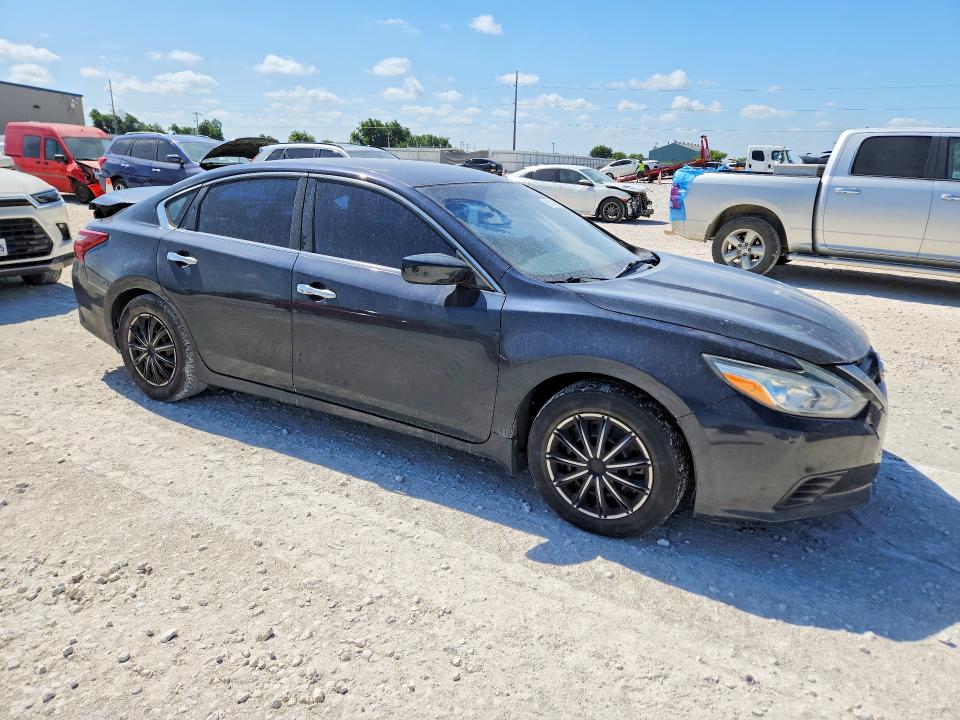 2018 Nissan Altima VIN 1N4AL3APXJC270951 COPART salvage auction — REAR END, TX - SALVAGE VEHICLE TITLE, sold $1,350 on 2026-08-20 (photo 4)