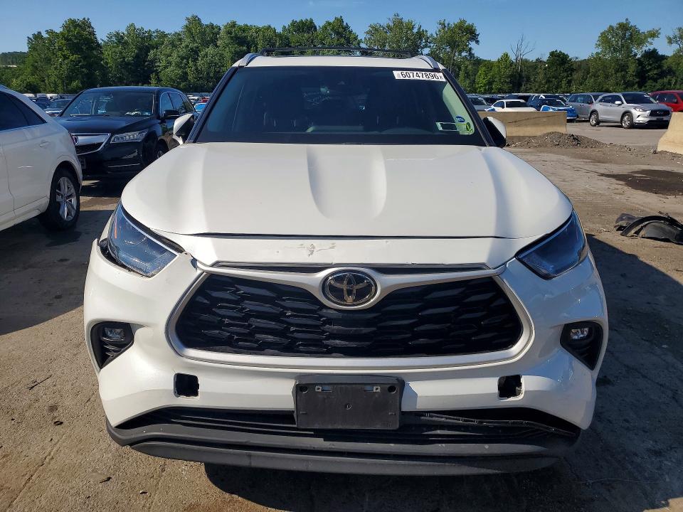 2022 Toyota Highlander VIN 5TDHZRBH2NS224410 COPART salvage auction — REAR END, Ny - Mv-907A Salvage Certificate, sold $14,200 on 2026-07-28 (photo 5)