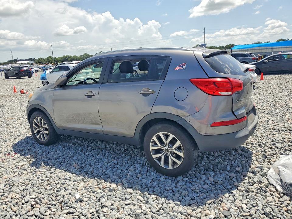 2015 Kia Sportage VIN KNDPB3AC2F7679756 COPART salvage auction — REAR END, Fl - Cert Of Title Slvg Rebuildable, sold $20 on 2026-07-24 (photo 2)