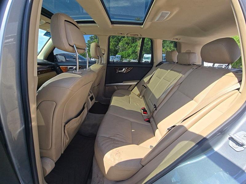 2011 Mercedes-benz Glk-class VIN WDCGG5GB4BF650409 COPART salvage auction — MINOR DENT/SCRATCHES, Fl - Certificate Of Title (P), sold $200 on 2026-07-28 (photo 6)