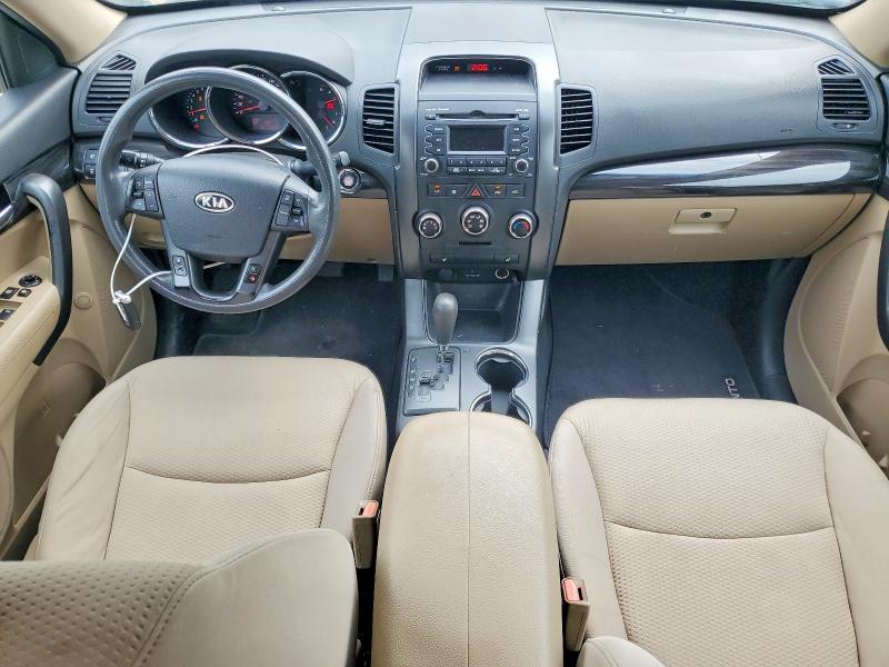 2011 Kia Sorento VIN 5XYKTDA29BG037407 COPART salvage auction — FRONT END, On - Permit Salvage, sold $675 on 2026-07-28 (photo 8)