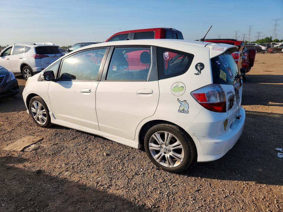 2010 Honda Fit VIN JHMGE8H46AC025487 COPART salvage auction — MINOR DENT/SCRATCHES, Il - Certificate Of Title, sold $600 on 2026-07-16 (photo 2)