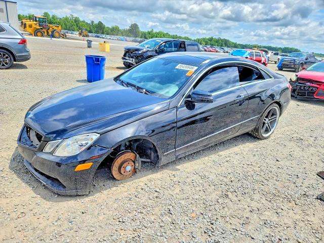 2011 Mercedes-benz E-class VIN WDDKJ5GB7BF064164 COPART salvage auction — FRONT END, NC - DEALER ONLY SALVAGE TITLE, sold $650 on 2026-07-28 (photo 1)