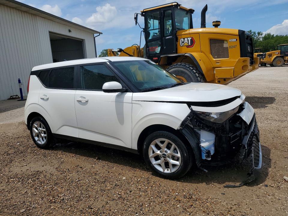 2025 Kia Soul VIN KNDJ23AU7S7262738 COPART salvage auction — FRONT END, Vt - Certificate Of Title, sold $9,600 on 2026-07-22 (photo 4)
