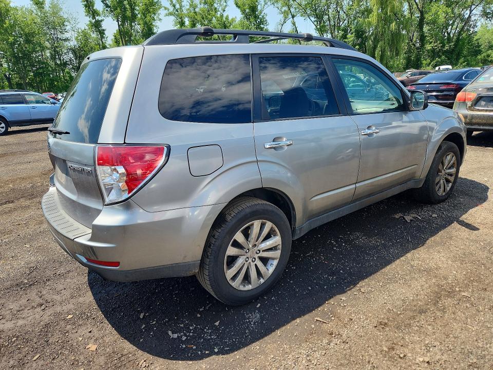 2011 Subaru Forester VIN JF2SHBEC7BH727254 COPART salvage auction — SIDE, Ct - Cert Of Title-Salvage, sold $550 on 2026-07-07 (photo 3)