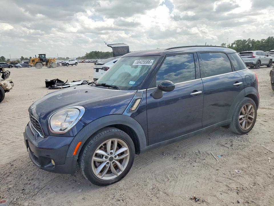 2014 Mini Cooper VIN WMWZC3C51EWP29973 COPART salvage auction — NORMAL WEAR, Tx - Certificate Of Title, sold $700 on 2026-07-14 (photo 1)