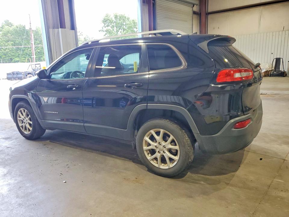 2018 Jeep Cherokee VIN 1C4PJLCB4JD587436 COPART salvage auction — MINOR DENT/SCRATCHES, Tx - Certificate Of Title, sold $1,900 on 2026-07-23 (photo 2)