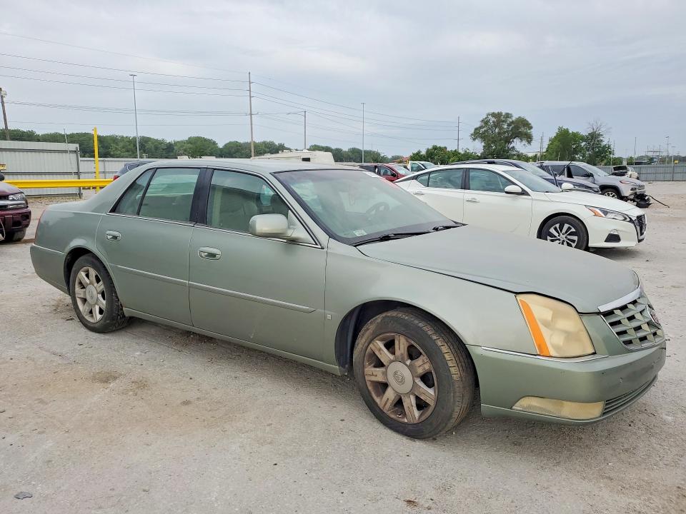 2006 Cadillac Dts VIN 1G6KD57Y46U254420 COPART salvage auction — REAR END, IA - SALVAGE W/SALVAGE HISTORY, sold $500 on 2026-07-24 (photo 4)