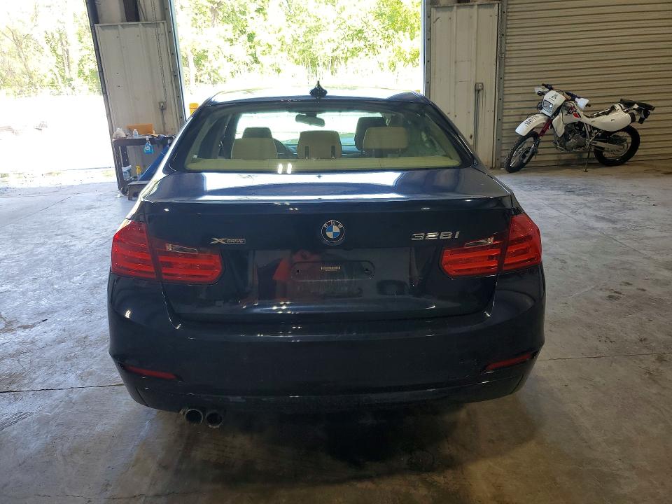 2015 BMW 3er VIN WBA3B5C5XFF962210 COPART salvage auction — FRONT END, Ny - Mv-907A Salvage Certificate, sold $825 on 2026-08-10 (photo 6)