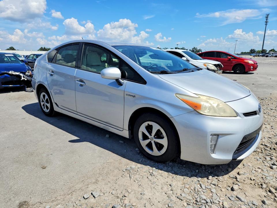 2013 Toyota Prius VIN JTDKN3DU2D0353628 COPART salvage auction — MECHANICAL, FL - CERTIFICATE OF TITLE, sold $2,150 on 2026-07-27 (photo 4)