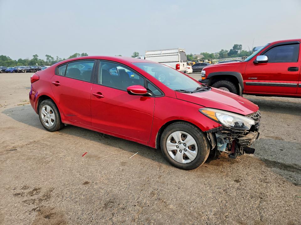 2016 Kia Forte VIN KNAFK4A61G5613365 COPART salvage auction — FRONT END, PA - CERTIFICATE OF SALVAGE, sold $675 on 2026-07-31 (photo 4)