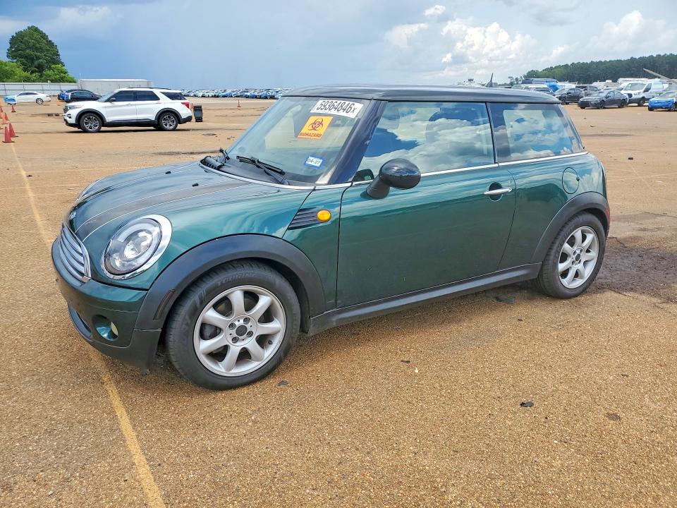 2007 Mini Cooper VIN WMWMF33577TT51325 COPART salvage auction — FRONT END, TX - SALVAGE VEHICLE TITLE (P), sold $150 on 2026-07-13 (photo 1)