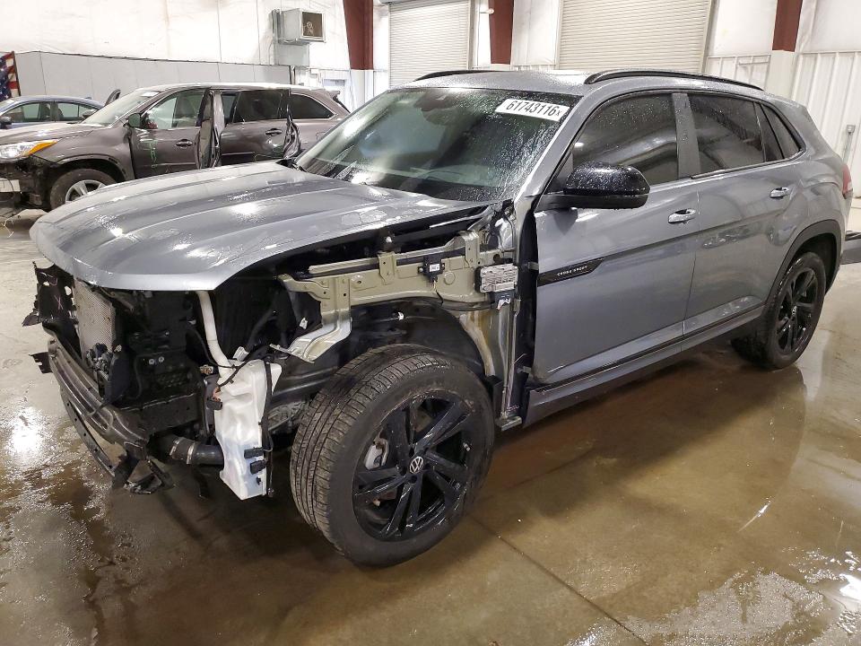 2025 Volkswagen Atlas cross sport VIN 1V2AE2CA1SC206160 — COPART salvage auction photo