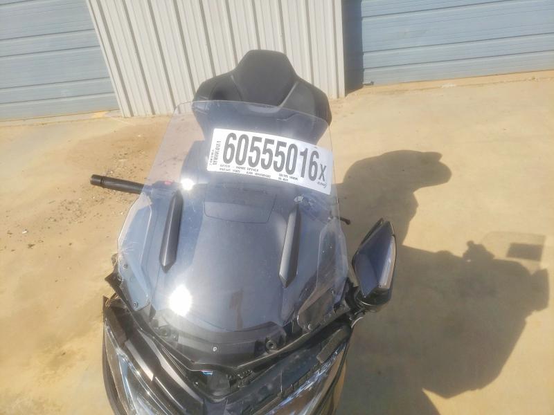 2022 Honda Gl1800c VIN JH2SC7907NK400121 COPART salvage auction — FRONT END, Nc - Salvage Certificate Of Title, sold $8,400 on 2026-07-16 (photo 5)