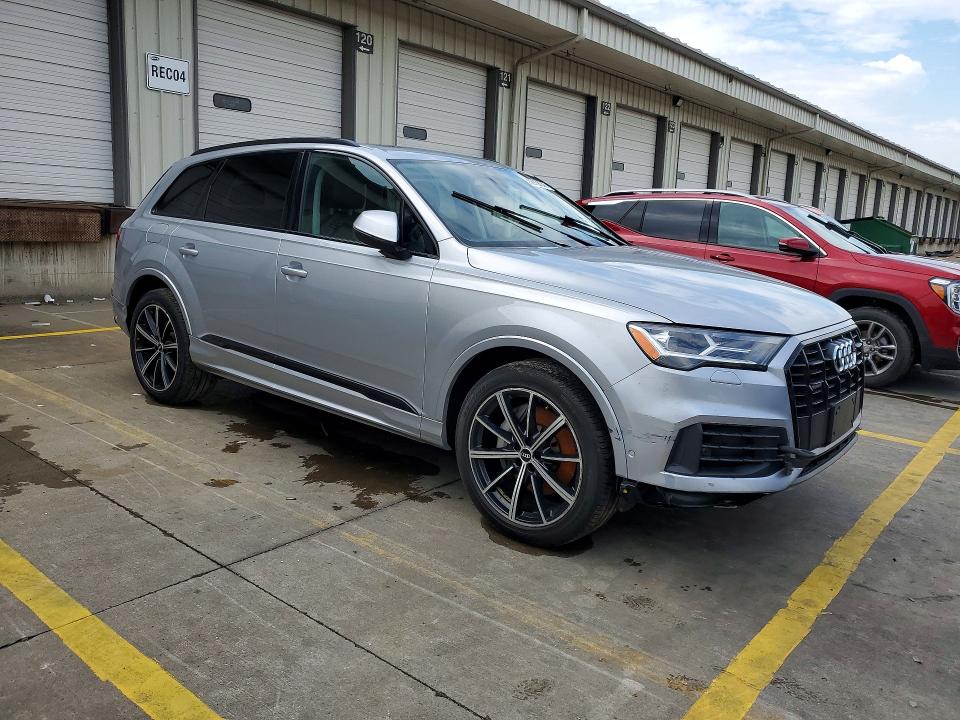2021 Audi Q7 VIN WA1LXAF79MD027371 COPART salvage auction — UNDERCARRIAGE, In - Certificate Of Title, sold $300 on 2026-07-27 (photo 4)