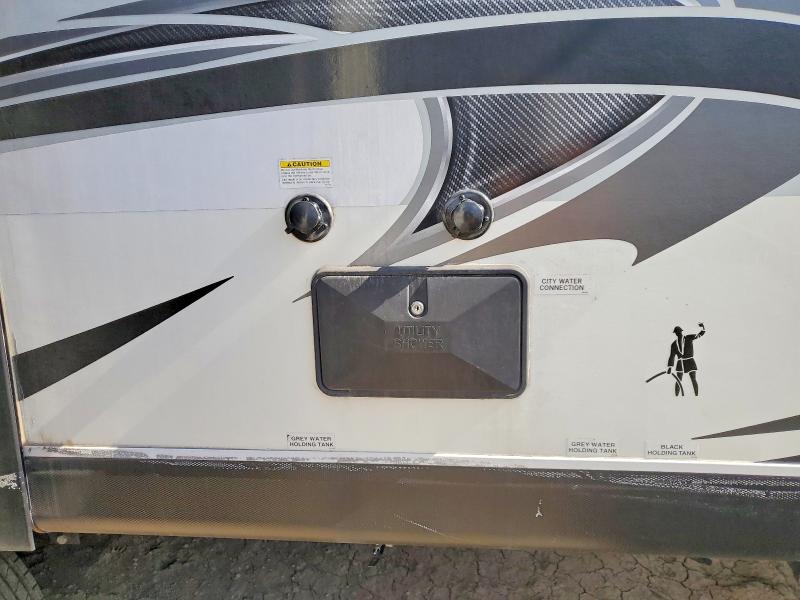 2019 Jayc O VIN 1UJBJ0BS2K14A0221 COPART salvage auction — HAIL, KS - CERT OF TITLE-SALVAGE, sold $6,900 on 2026-08-27 (photo 8)