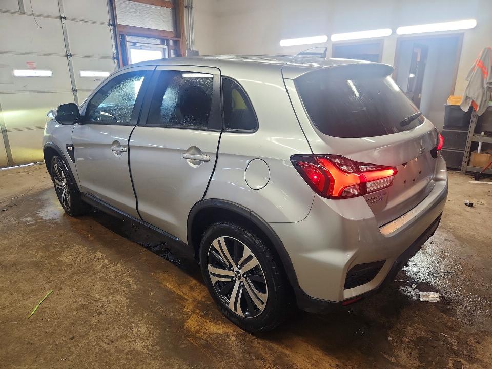 2026 Mitsubishi VIN JA4ARUAU9TU002713 COPART salvage auction — FRONT END, Ky - Certificate Of Title (P), sold $8,800 on 2026-07-08 (photo 2)