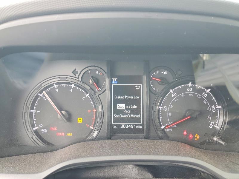 2021 Toyota 4runner VIN JTEMU5JR3M5886822 COPART salvage auction — NORMAL WEAR, Va - Dis/Dlr/Exp Only Clean Title (P), sold $15,800 on 2026-07-28 (photo 9)