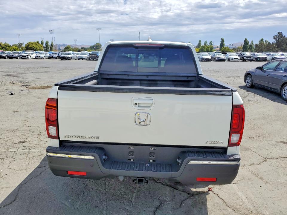 2019 Honda Ridgeline VIN 5FPYK3F78KB001766 COPART salvage auction — FRONT END, Ca - Salvage Certificate, sold $8,000 on 2026-07-24 (photo 6)