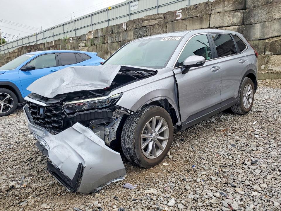 2023 Honda Cr-v VIN 7FARS4H77PE015847 COPART salvage auction — FRONT END, Salvage Title, sold $9,100 on 2026-07-24 (photo 1)