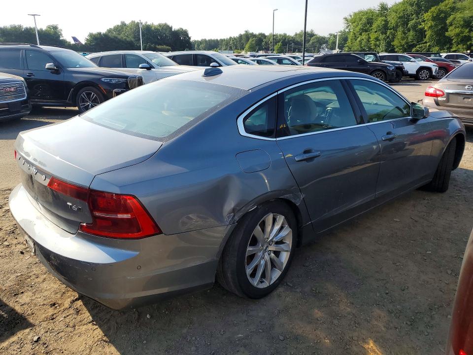 2018 Volvo S90 VIN LVY992MK8JP020423 COPART salvage auction — SIDE, CT - CERTIFICATE OF TITLE, sold $5,900 on 2026-08-04 (photo 3)