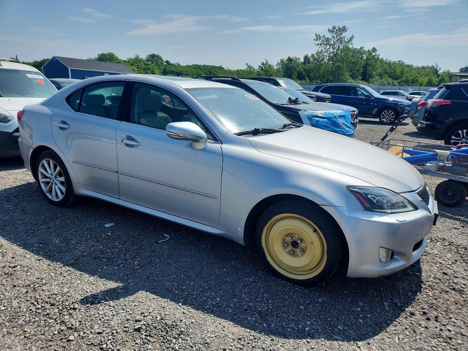 2009 Lexus Is 250 VIN JTHCK262692031720 COPART salvage auction — SIDE, Ma - Cert Of Title-Reconstrctd Coll, sold $800 on 2026-07-08 (photo 4)