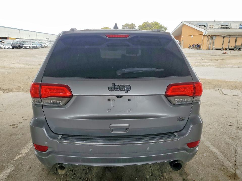 2017 Jeep Grand cherokee VIN 1C4RJECG0HC740202 COPART salvage auction — MINOR DENT/SCRATCHES, Mt - Dis/Dlr/Exp Only Clean Title, sold $5,000 on 2026-08-07 (photo 6)