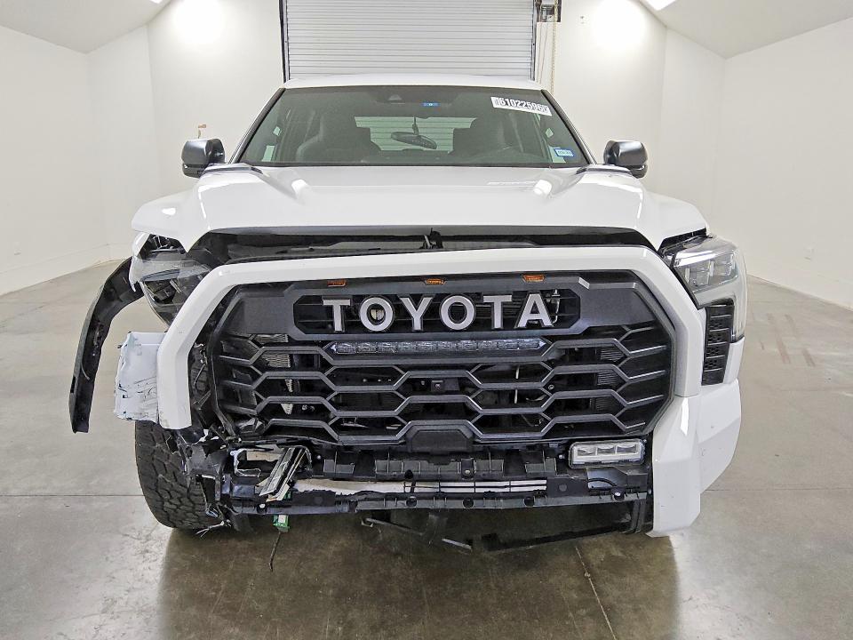 2026 Toyota Tundra VIN 5TFPC5DB4TX134469 COPART salvage auction — FRONT END, TX - CERTIFICATE OF TITLE, sold $25,500 on 2026-07-28 (photo 5)
