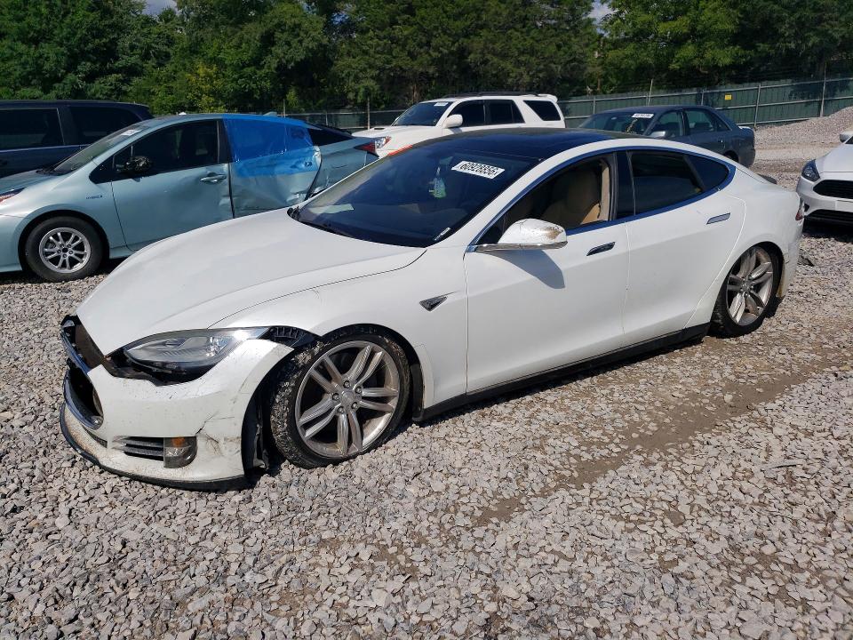 2013 Tesla Model s VIN 5YJSA1DP7DFP06103 COPART salvage auction — FRONT END, TN - CERTIFICATE OF TITLE, sold $2,500 on 2026-07-25 (photo 1)