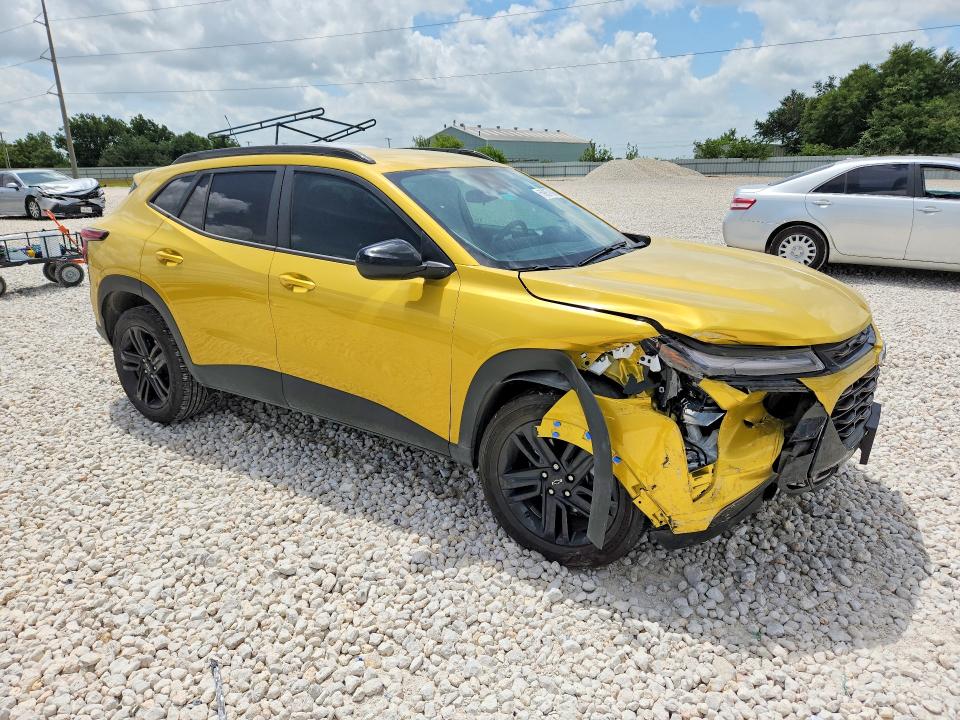 2025 Chevrolet Trax VIN KL77LKEP5SC213824 COPART salvage auction — FRONT END, Tx - Salvage Vehicle Title, sold $7,000 on 2026-07-30 (photo 4)