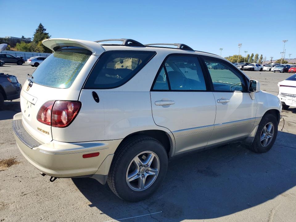 2000 Lexus Rx 300 VIN JT6HF10U6Y0142320 COPART salvage auction — FRONT END, Ca - Dis/Dlr/Exp App For Dup Clean, sold $400 on 2026-07-31 (photo 3)