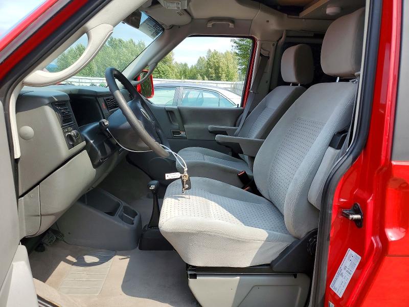 2002 Volkswagen Eurovan VIN WV2NB47052H024281 COPART salvage auction — REAR END, WA - BILL OF SALE, sold $10,100 on 2026-08-10 (photo 7)