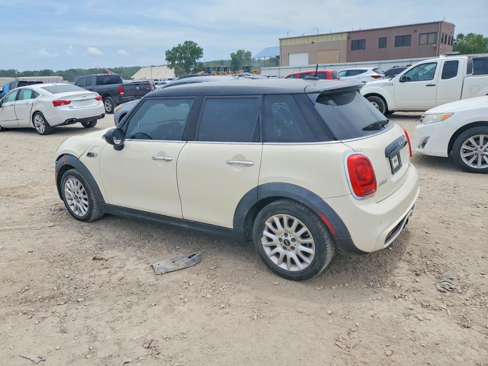 2015 Mini Cooper VIN WMWXU3C57FT892165 COPART salvage auction — MINOR DENT/SCRATCHES, Wi - Dealer Only Clean Title, sold $725 on 2026-07-09 (photo 2)