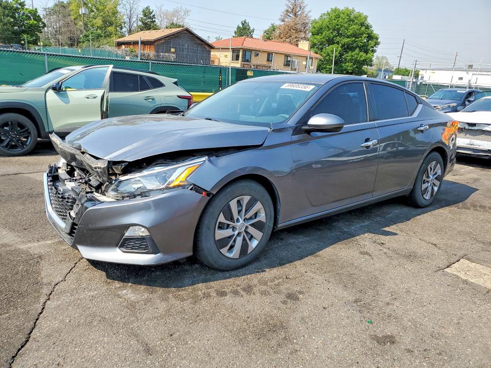 2019 Nissan Altima VIN 1N4BL4BVXKC246867 COPART salvage auction — FRONT END, CO - SALVAGE TITLE (P), sold $2,600 on 2026-07-09 (photo 1)