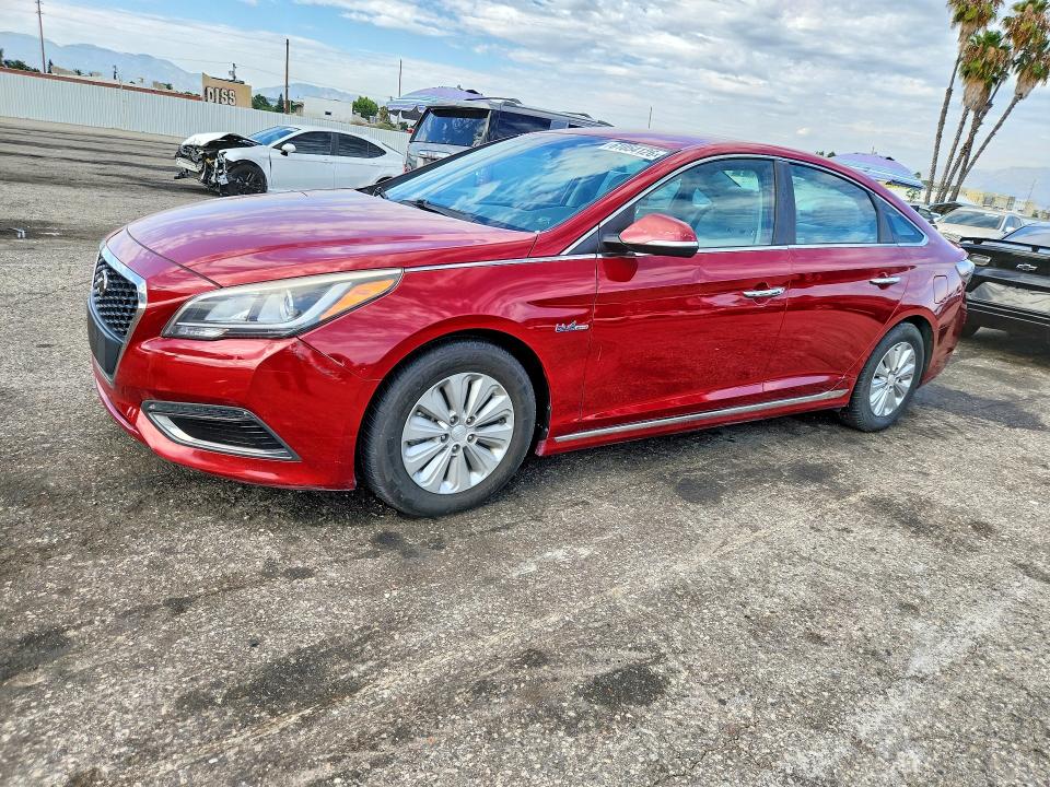 2016 Hyundai Sonata hybrid VIN KMHE24L17GA009192 COPART salvage auction — REAR END, CA - CERT OF TITLE-SALVAGED (P), sold $80 on 2026-07-24 (photo 1)
