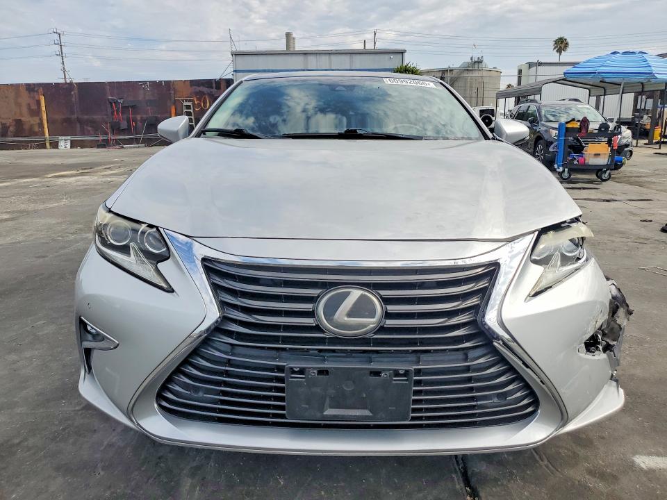 2017 Lexus ES VIN 58ABK1GG8HU064288 COPART salvage auction — FRONT END, Ca - Salvage Certificate, sold $8,300 on 2026-07-31 (photo 5)