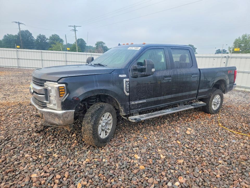 2019 Ford F350 VIN 1FT8W3BT4KEG41944 — COPART salvage auction photo