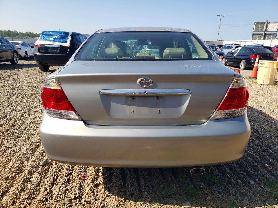 2006 Toyota Camry VIN JTDBE30KX63041014 COPART salvage auction — FRONT END, Va - Cert Of Title - Salvage, sold $400 on 2026-07-24 (photo 6)