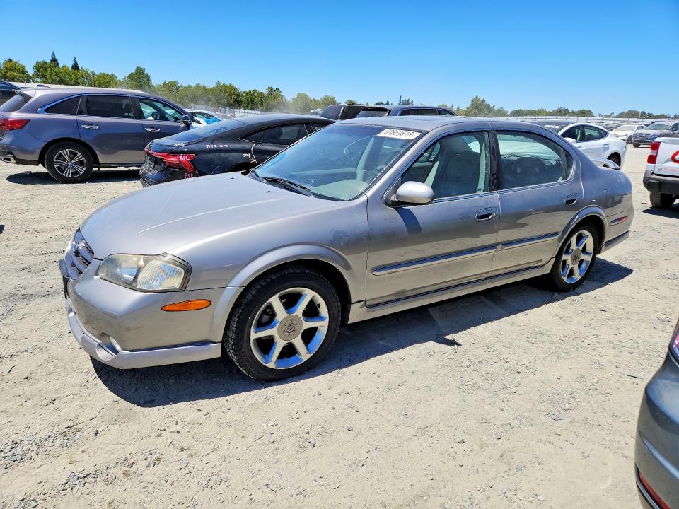 2001 Nissan Maxima VIN JN1CA31A21T107766 COPART salvage auction — NORMAL WEAR, Ca - Dis/Dlr/Exp Only Clean Title, sold $250 on 2026-07-28 (photo 1)