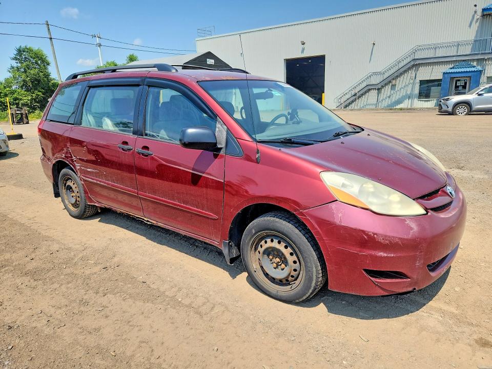 2007 Toyota Sienna VIN 5TDZK29C27S044325 COPART salvage auction — MINOR DENT/SCRATCHES, Qc - Aucune Mention, sold $700 on 2026-07-28 (photo 4)