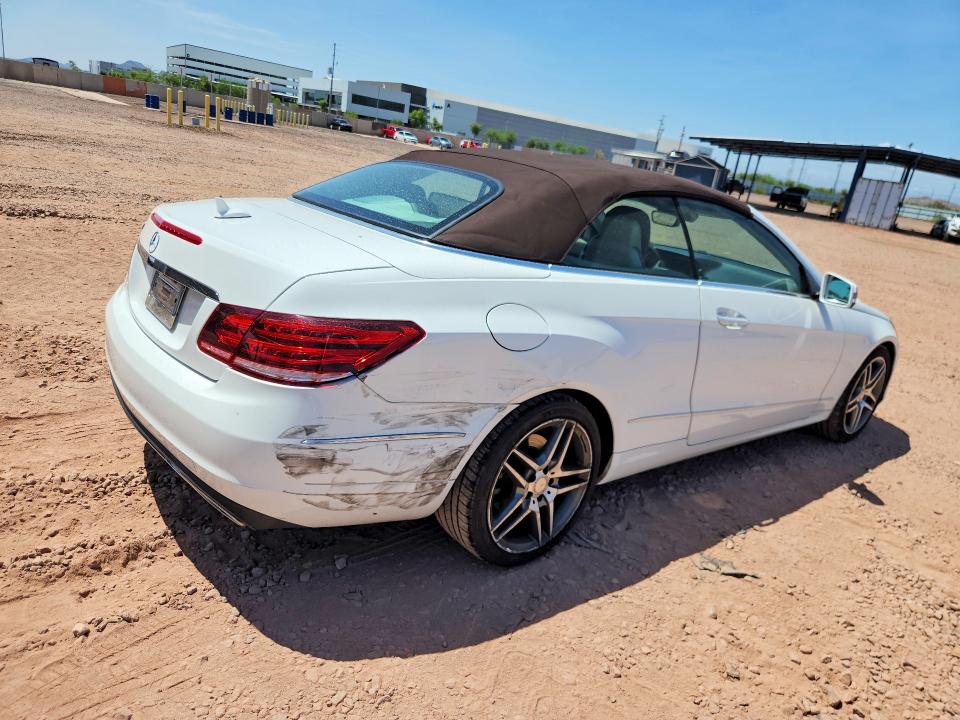 2014 Mercedes-benz E-klasse VIN WDDKK5KF4EF265029 COPART salvage auction — FRONT END, Az - Cert Of Title - Salvage, sold $2,300 on 2026-08-06 (photo 3)