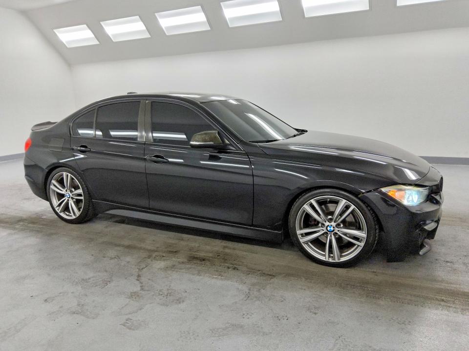 2013 BMW 3 series VIN WBA3B9C5XDF587424 COPART salvage auction — NORMAL WEAR, Ca - Dis/Dlr/Exp Only Clean Title (P), sold $1,300 on 2026-07-28 (photo 4)