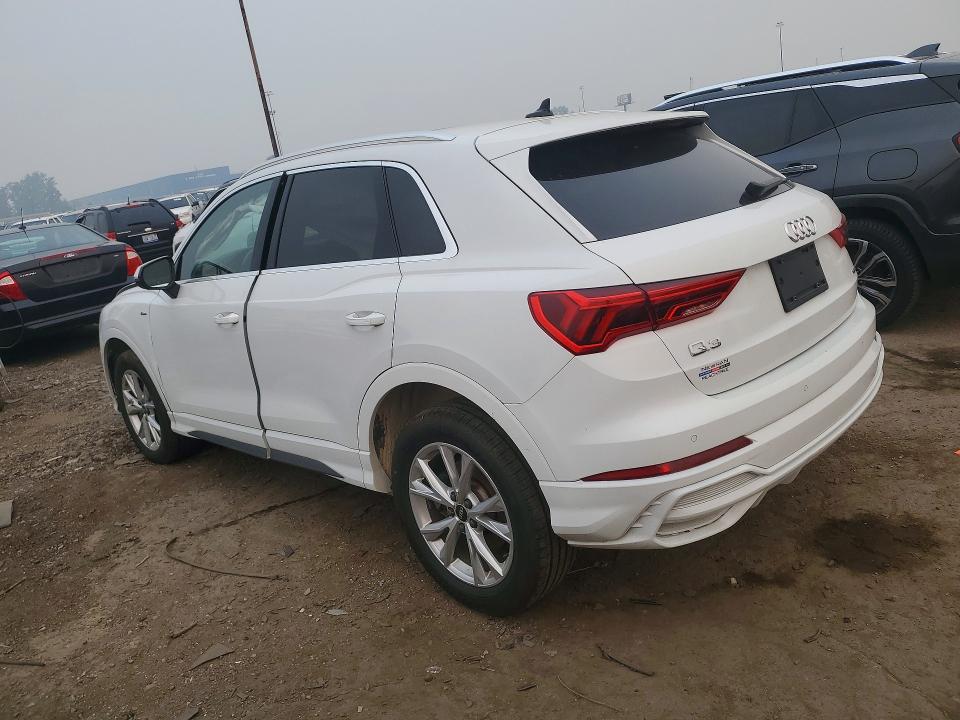 2021 Audi Q3 VIN WA1DECF32M1050690 COPART salvage auction — FRONT END, MI - CERT OF TITLE-REBUILT SALVAGE, sold $4,000 on 2026-07-31 (photo 2)